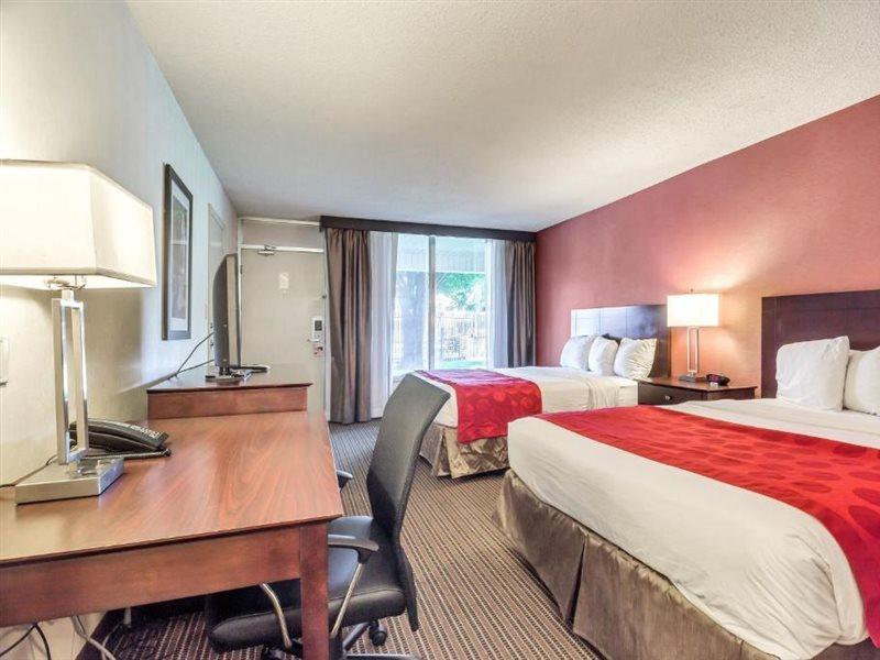 Ramada By Wyndham Salt Lake City North Temple Eksteriør billede
